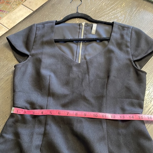 Allison joy black cuff sleeve dress. Size large - Picture 3 of 7